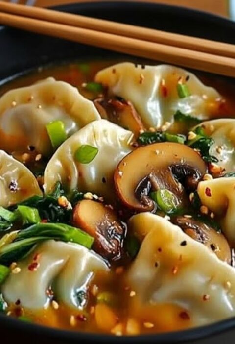 Potsticker Soup With Mushrooms & Bok Choy